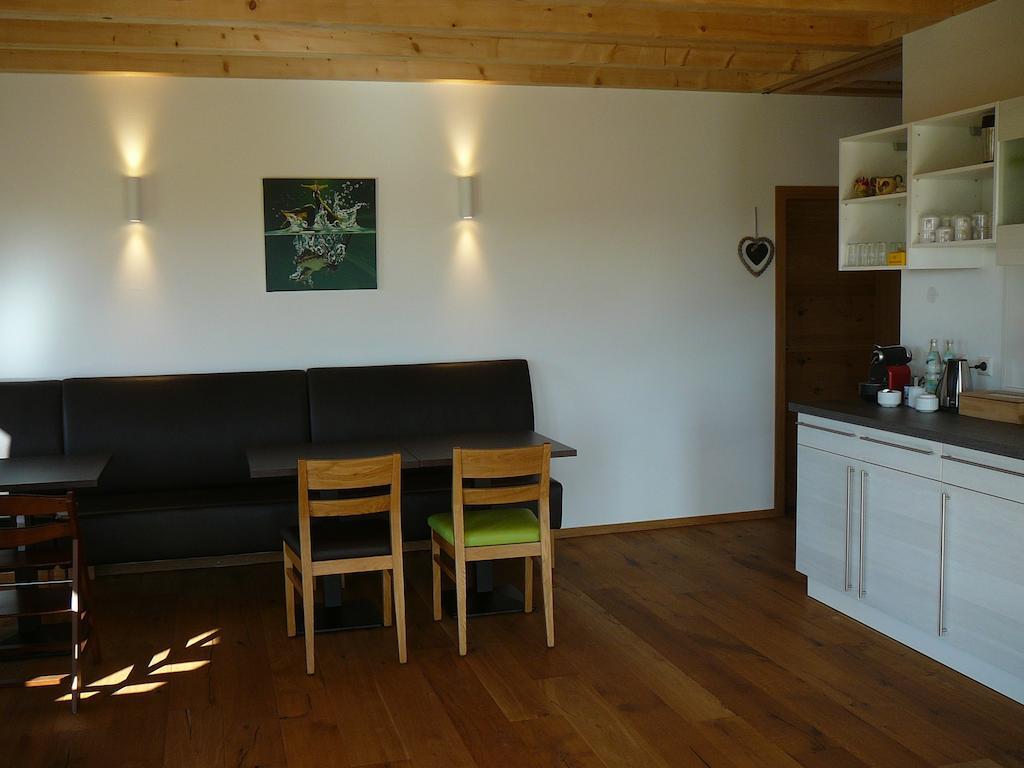 Rooster Bnb American Style Boutique Haus - Made With Love! Руст Экстерьер фото